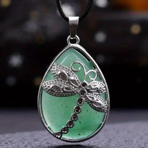 Green Aventurine Dragonfly Natural Stone Drop Pendant Necklace Healing Gemstone